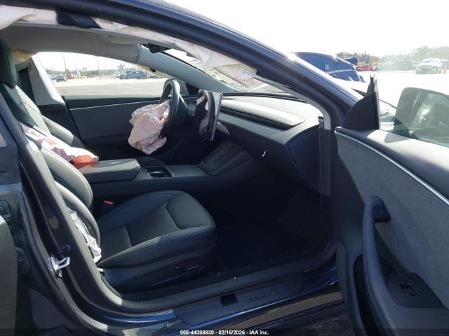 44398830 :رقم المزاد ، 5YJ3E1EA1SF030974 vin ، 2025 Tesla Model 3 Long Range Rear-wheel Drive/standard Rear-wheel Drive مزاد بيع
