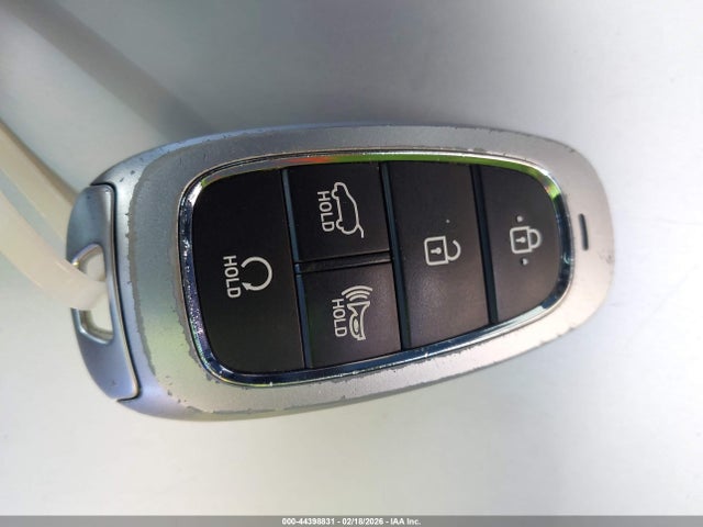 5NMJF3AE3NH106772 Hyundai TUCSON SEL