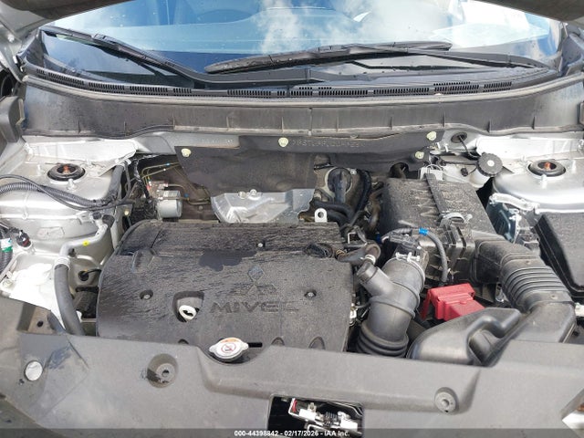 2025 MITSUBISHI OUTLANDER SPORT JA4ARUAU8SU000238 Photo 9