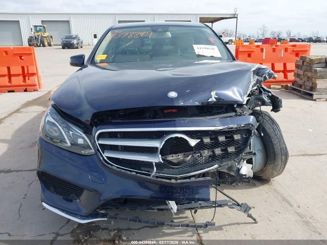 44398846 :رقم المزاد ، WDDHF8JB8GB325810 vin ، 2016 Mercedes-benz E 350 4matic مزاد بيع