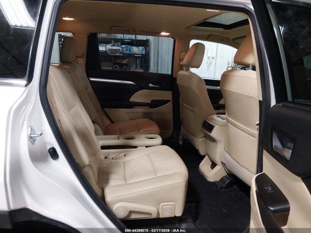 5TDJKRFH1FS212895 Toyota Highlander Xle V6
