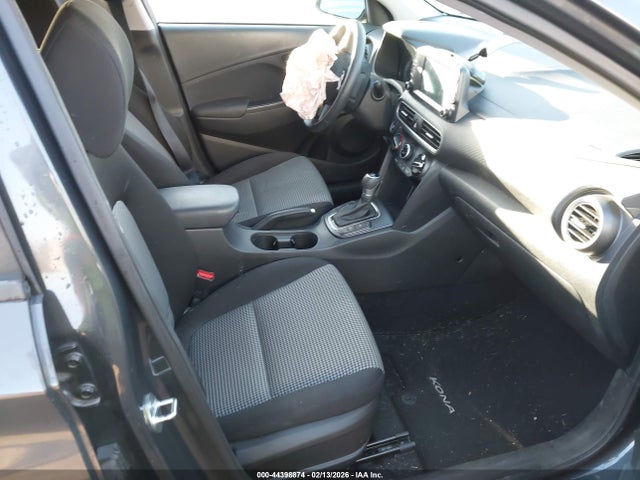 KM8K22AA7KU388647 Hyundai Kona Sel