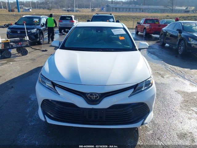 Aukcja sprzedaży 2020 Toyota Camry Le, vin: 4T1C11AK2LU876920, numer aukcji: 44398898
