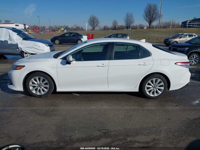 Aukcja sprzedaży 2020 Toyota Camry Le, vin: 4T1C11AK2LU876920, numer aukcji: 44398898