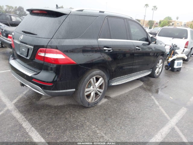 Mercedes-Benz ML 350 2015 4JGDA5JB2FA613618 Image 4
