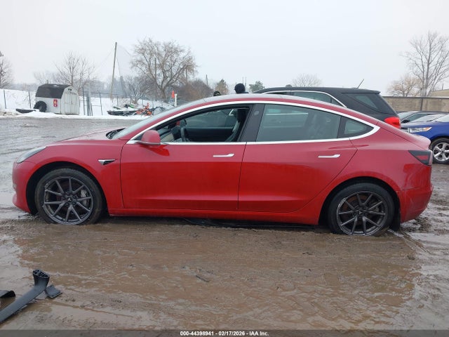 Продаж на аукціоні авто 2018 Tesla Model 3 Long Range/performance, vin: 5YJ3E1EB9JF054561, номер лоту: 44398941