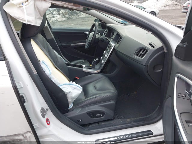 2018 VOLVO V60 CROSS COUNTRY YV440MWK5J2057699 Photo 4