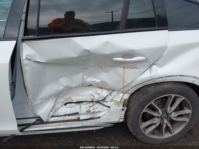 2018 VOLVO V60 CROSS COUNTRY YV440MWK5J2057699 Photo 5