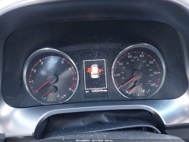 Toyota RAV4 SE 2018 JTMJFREV3JJ227920 Image 7