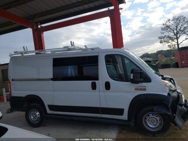 44398954 :رقم المزاد ، 3C6TRVAG7GE117885 vin ، 2016 Ram Promaster 1500 Low Roof مزاد بيع