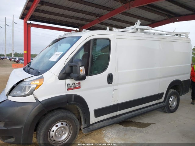 44398954 :رقم المزاد ، 3C6TRVAG7GE117885 vin ، 2016 Ram Promaster 1500 Low Roof مزاد بيع