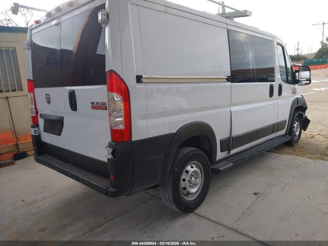 44398954 :رقم المزاد ، 3C6TRVAG7GE117885 vin ، 2016 Ram Promaster 1500 Low Roof مزاد بيع