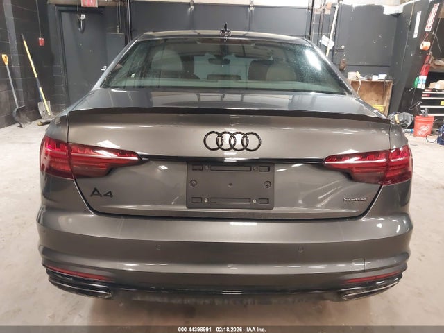 Aukcja sprzedaży 2024 Audi A4 Premium Plus 45 Tfsi S Line Quattro S Tronic, vin: WAUEAAF46RN007390, numer aukcji: 44398991