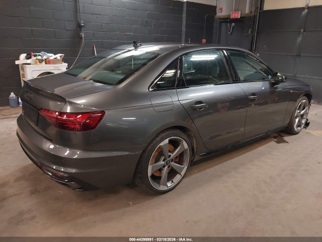 2024 AUDI A4 WAUEAAF46RN007390 Photo 3