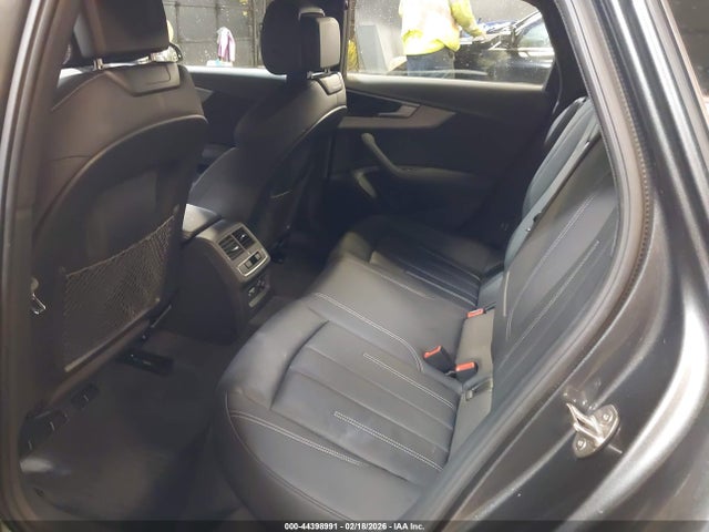 2024 AUDI A4 WAUEAAF46RN007390 Photo 7