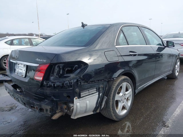 2015 Mercedes-benz E 350 4matic მანქანა იყიდება აუქციონზე, vin: WDDHF8JB7FB092565, აუქციონის ნომერი: 44399024