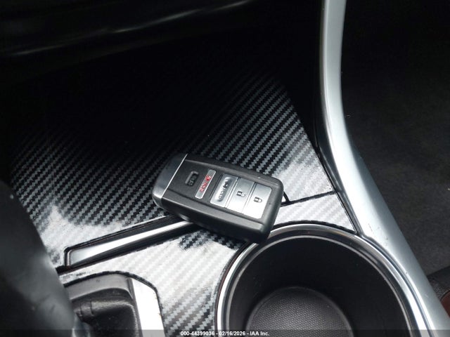 19UUB1F57FA026538 Acura TLX TECH