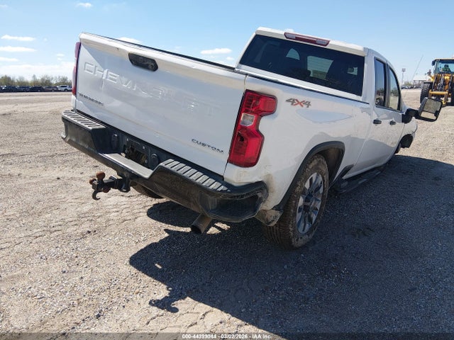 1GC5YME78NF118426 Chevrolet Silverado 2500hd 4wd Standard Bed Custom