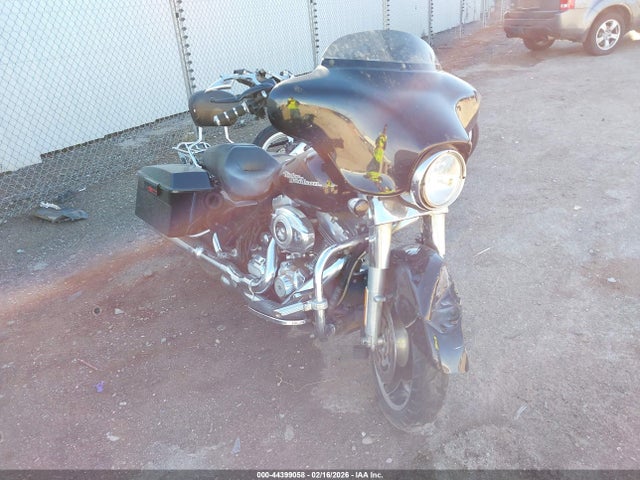 2012 HARLEY-DAVIDSON FLHX 1HD1KBM18CB628148