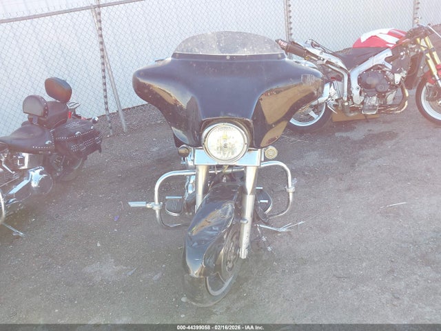 2012 HARLEY-DAVIDSON FLHX 1HD1KBM18CB628148 Photo 4