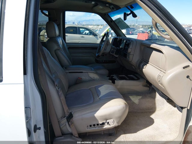 2000 CADILLAC ESCALADE 1GYEK63R7YR229483 Photo 4