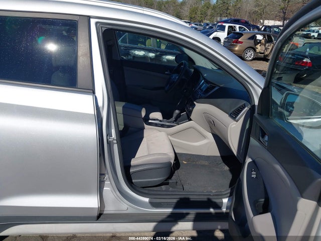 Aukcja sprzedaży 2017 Hyundai Tucson Se, vin: KM8J33A46HU436799, numer aukcji: 44399074