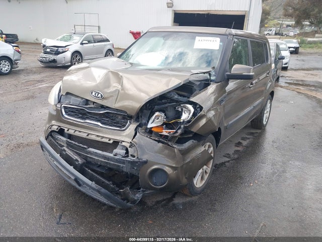 2012 KIA SOUL KNDJT2A69C7460800 Photo 1