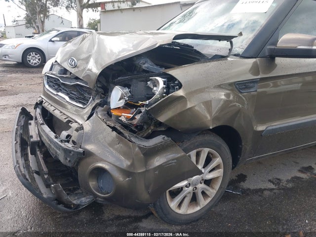 2012 KIA SOUL KNDJT2A69C7460800 Photo 5