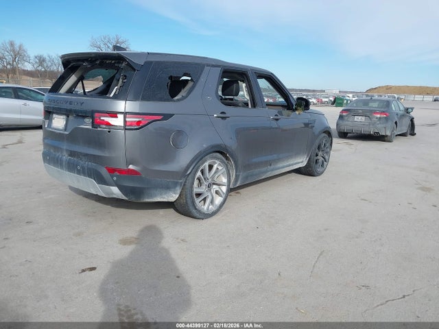 2018 LAND ROVER DISCOVERY SALRR2RK9JA047772 Photo 3