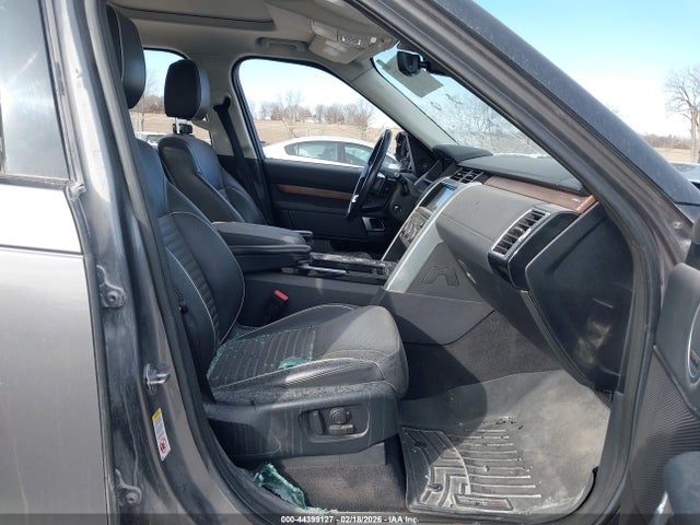 2018 LAND ROVER DISCOVERY SALRR2RK9JA047772 Photo 4