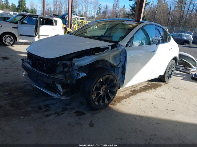 2020 TESLA MODEL Y 5YJYGDEE2LF059650 Photo 1