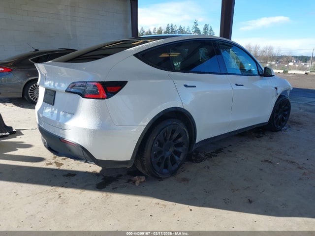 2020 TESLA MODEL Y 5YJYGDEE2LF059650 Photo 3