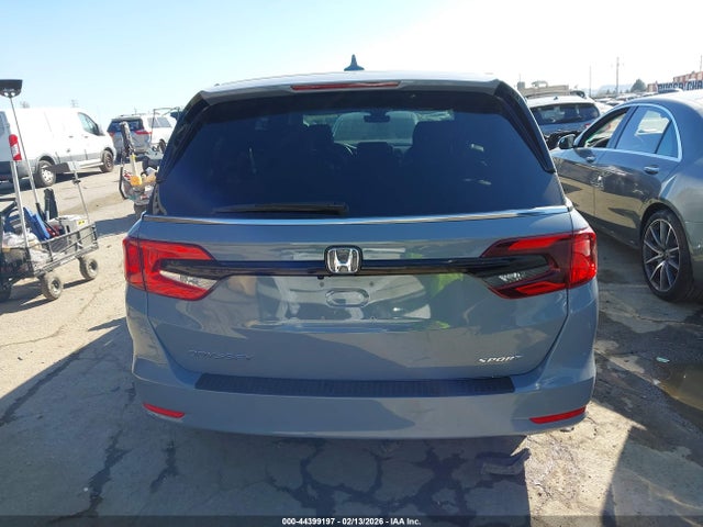 5FNRL6H77PB071985 Honda Odyssey Sport