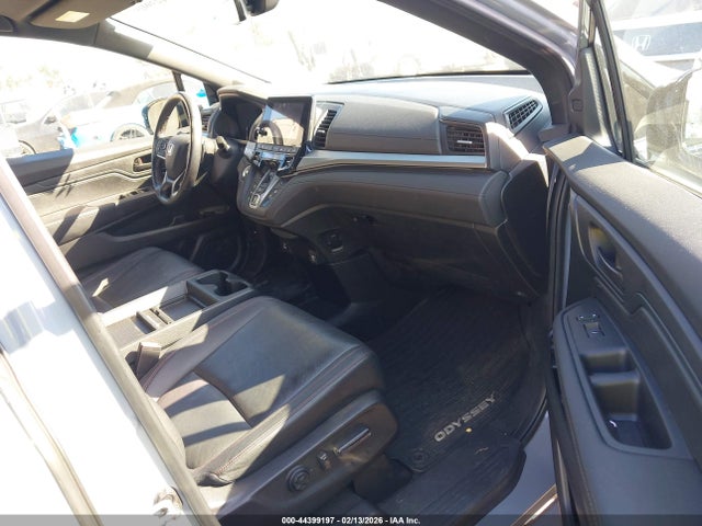 5FNRL6H77PB071985 Honda Odyssey Sport