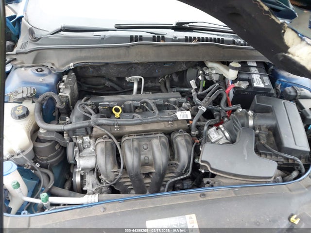 3FA6P0H75HR148105 Ford FUSION SE