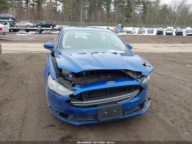 3FA6P0H75HR148105 Ford FUSION SE