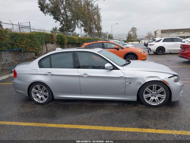 Продажа на аукционе авто 2011 Bmw 328i, vin: WBAPH5G54BNL80789, номер лота: 44399215