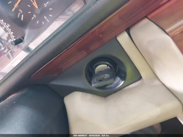 44399217 :رقم المزاد ، WDBEA32E8SC168207 vin ، 1995 Mercedes-benz E 320 Base/320 Special مزاد بيع