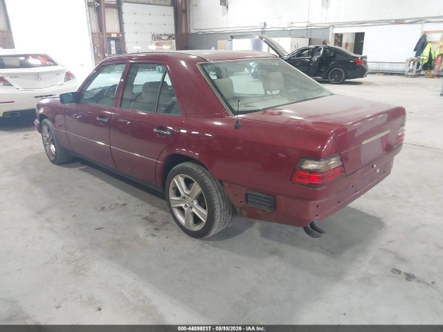44399217 :رقم المزاد ، WDBEA32E8SC168207 vin ، 1995 Mercedes-benz E 320 Base/320 Special مزاد بيع