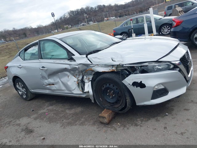 2019 Nissan Altima 2.5 S მანქანა იყიდება აუქციონზე, vin: 1N4BL4BV3KN310512, აუქციონის ნომერი: 44399233