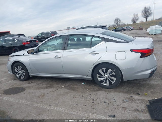 2019 Nissan Altima 2.5 S მანქანა იყიდება აუქციონზე, vin: 1N4BL4BV3KN310512, აუქციონის ნომერი: 44399233