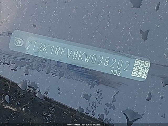 2T3K1RFV8KW038202 Toyota RAV4 LE