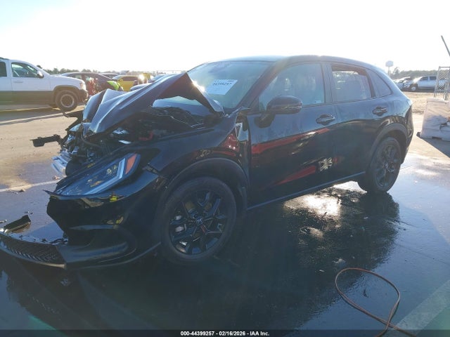 Продажа на аукционе авто 2023 Honda Hr-v 2wd Sport, vin: 3CZRZ1H54PM731566, номер лота: 44399257