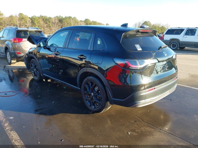 Продажа на аукционе авто 2023 Honda Hr-v 2wd Sport, vin: 3CZRZ1H54PM731566, номер лота: 44399257
