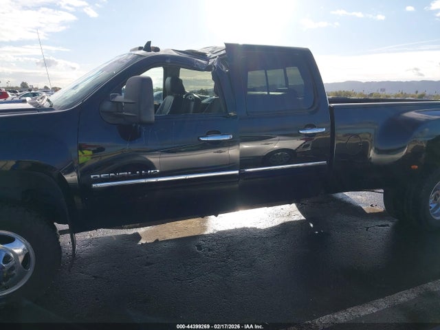 1GT426C86EF130496 GMC Sierra 3500hd Denali