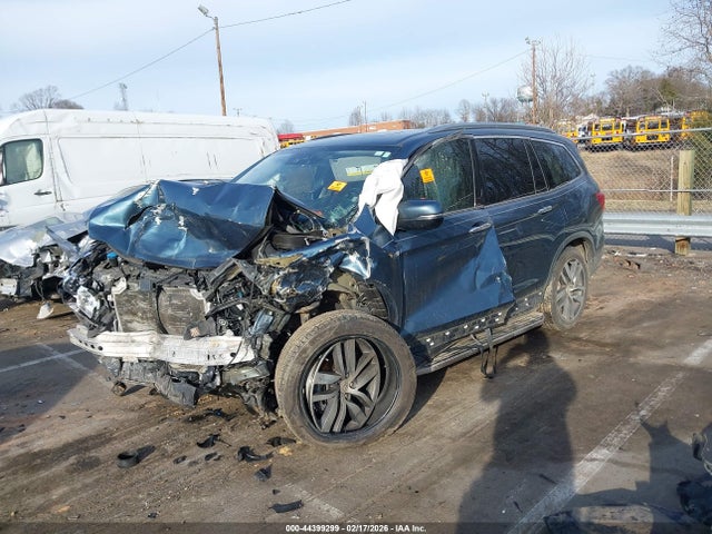 Продажа на аукционе авто 2018 Honda Pilot Touring, vin: 5FNYF5H99JB004357, номер лота: 44399299