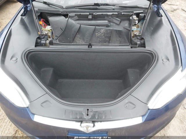 2021 Tesla Model S Long Range Dual Motor All-wheel Drive/long Range Plus Dual Motor All-wheel Drive მანქანა იყიდება აუქციონზე, vin: 5YJSA1E27MF424529, აუქციონის ნომერი: 44399317