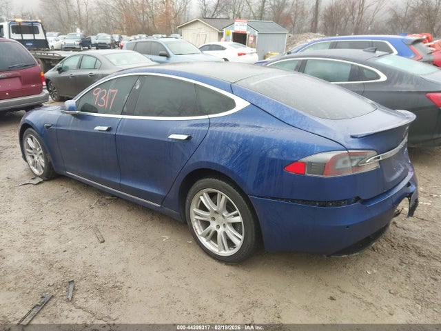 2021 Tesla Model S Long Range Dual Motor All-wheel Drive/long Range Plus Dual Motor All-wheel Drive მანქანა იყიდება აუქციონზე, vin: 5YJSA1E27MF424529, აუქციონის ნომერი: 44399317