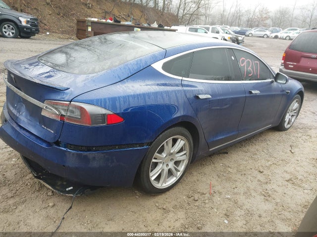 2021 Tesla Model S Long Range Dual Motor All-wheel Drive/long Range Plus Dual Motor All-wheel Drive მანქანა იყიდება აუქციონზე, vin: 5YJSA1E27MF424529, აუქციონის ნომერი: 44399317