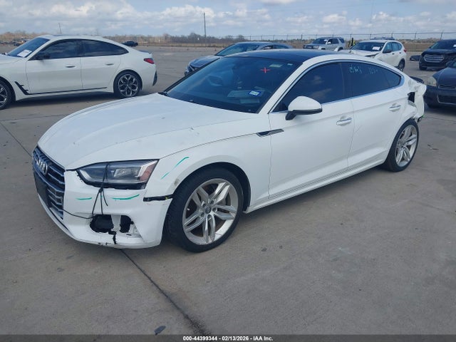 Audi A5 45 Premium 2019 WAUANCF5XKA064163 Image 2